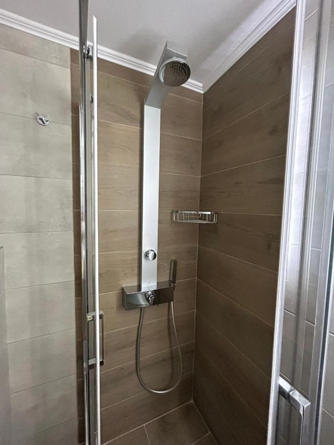 Dk Square Apartment