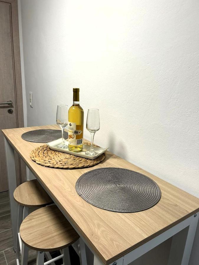Apartament Dk Square Ándros